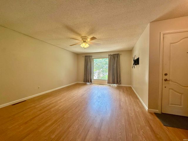 7612 Adams Avenue, Evansville, IN 47715