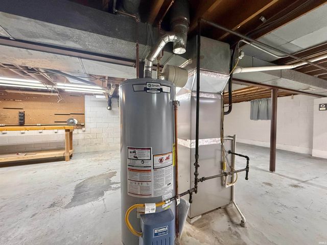 7612 Adams Avenue, Evansville, IN 47715