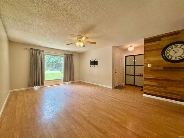 7612 Adams Avenue, Evansville, IN 47715