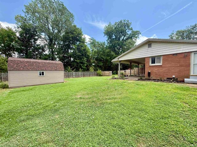 7612 Adams Avenue, Evansville, IN 47715