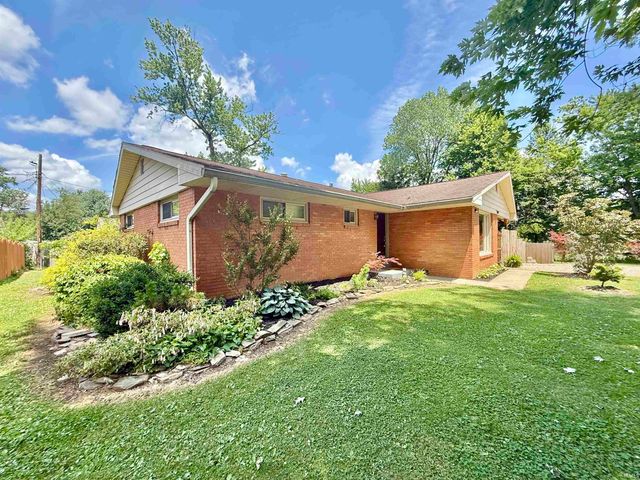 7612 Adams Avenue, Evansville, IN 47715