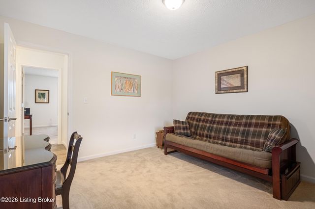 411 Wood Springs Rd, La Grange, KY 40031