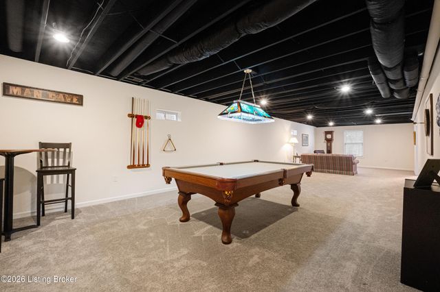 411 Wood Springs Rd, La Grange, KY 40031