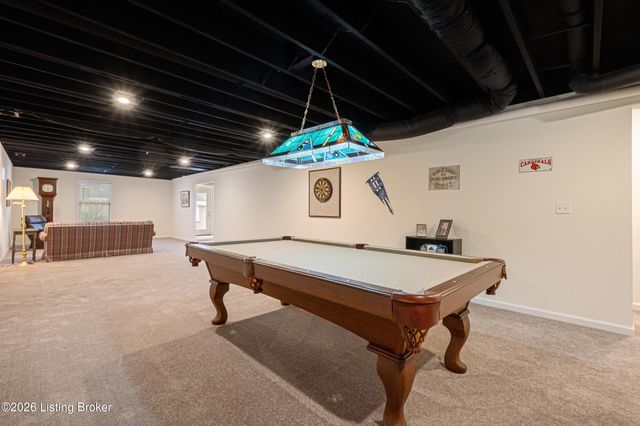 411 Wood Springs Rd, La Grange, KY 40031