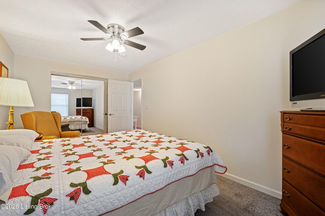 411 Wood Springs Rd, La Grange, KY 40031