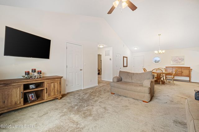 411 Wood Springs Rd, La Grange, KY 40031