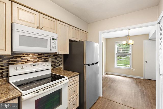 3028 HARBOUR DR, Palmyra, NJ 08065