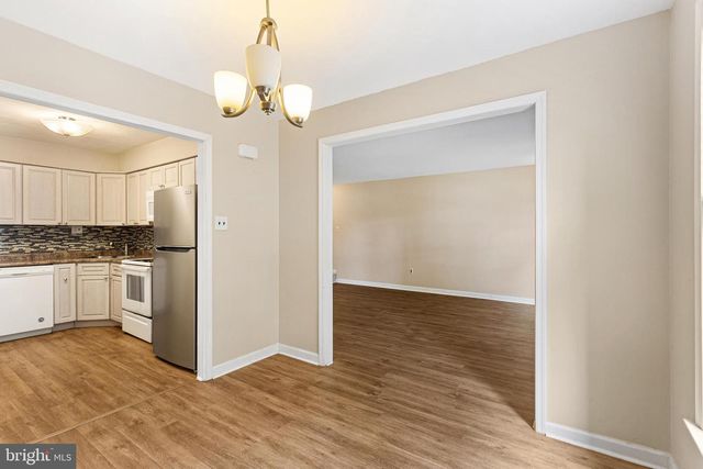 3028 HARBOUR DR, Palmyra, NJ 08065