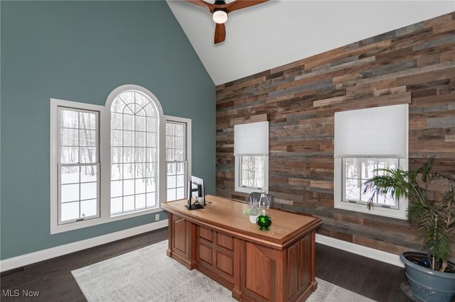 12430 Willshire Lane, Chardon, OH 44024