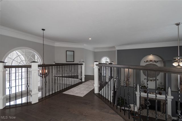 12430 Willshire Lane, Chardon, OH 44024