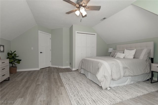 12430 Willshire Lane, Chardon, OH 44024