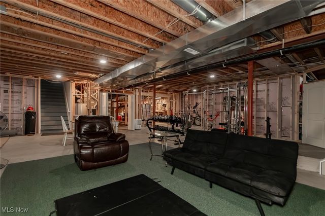 12430 Willshire Lane, Chardon, OH 44024