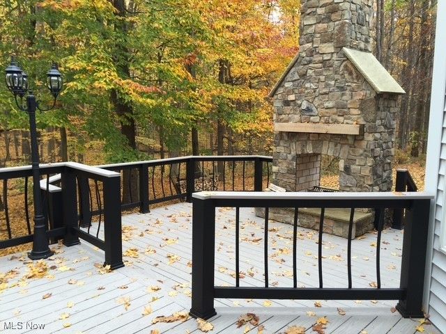 12430 Willshire Lane, Chardon, OH 44024