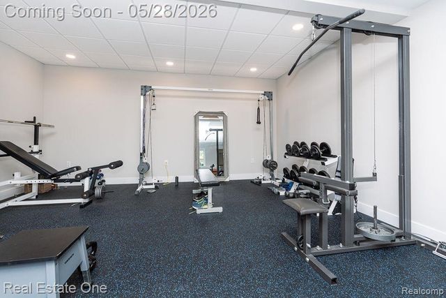 60553 Pennington Way, Rochester, MI 48306