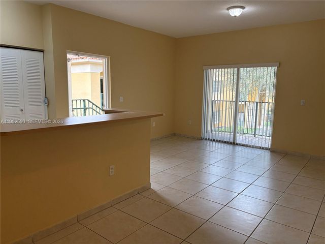 7320 NW 114th Ave 202, Doral, FL 33178