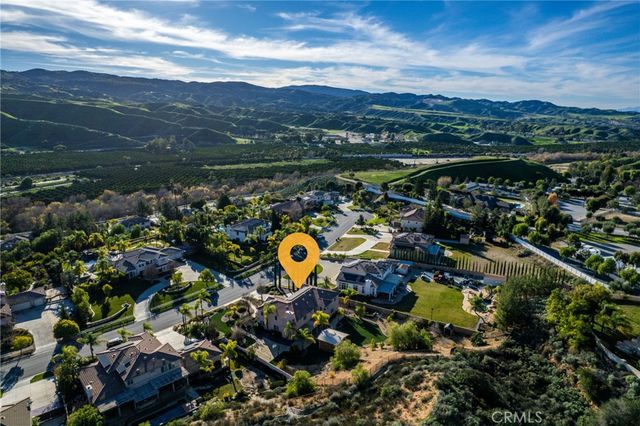 952 Creek View, Redlands, CA 92373