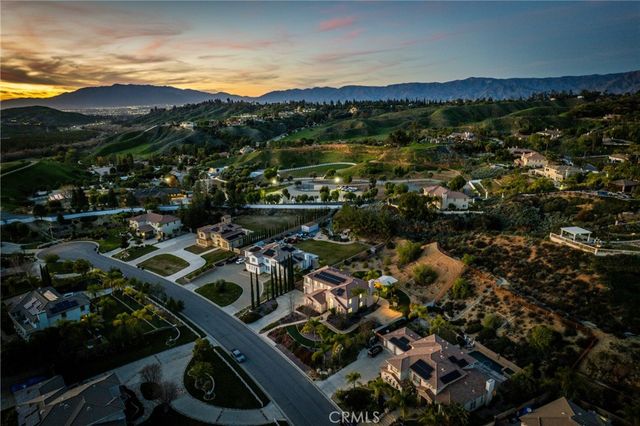 952 Creek View, Redlands, CA 92373