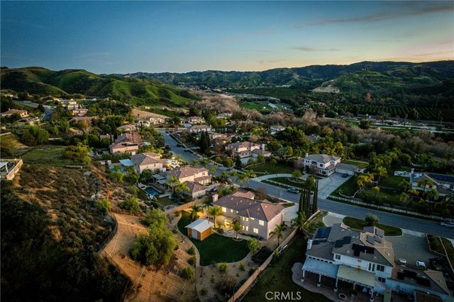 952 Creek View, Redlands, CA 92373