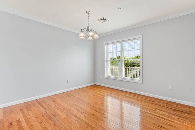 446 Belgrade Ave 408, Boston, MA 02132