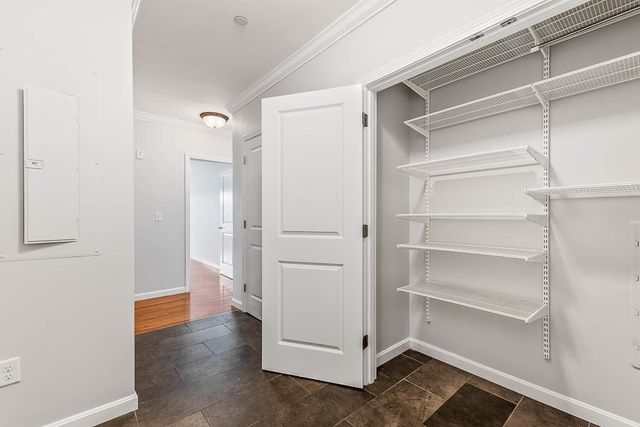 446 Belgrade Ave 408, Boston, MA 02132