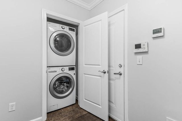 446 Belgrade Ave 408, Boston, MA 02132