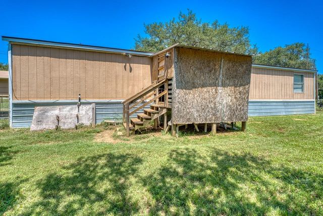 122 Heritage DR, Johnson City, TX 78636