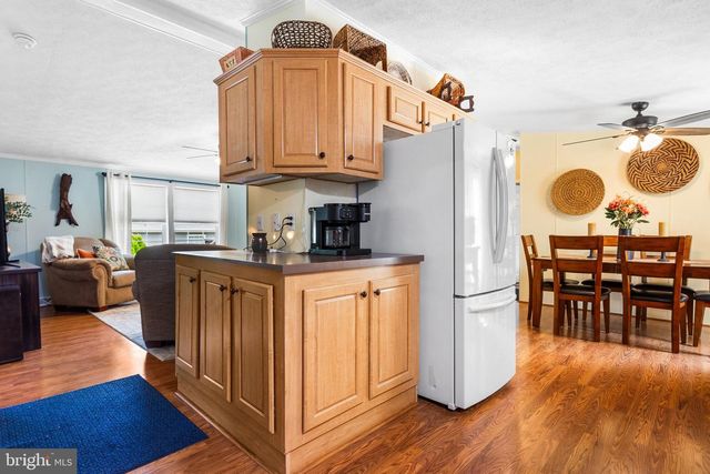 60 BROADWING DR, Hanover, PA 17331