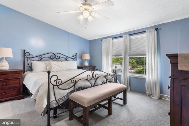 60 BROADWING DR, Hanover, PA 17331