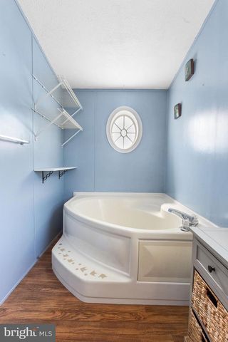 60 BROADWING DR, Hanover, PA 17331