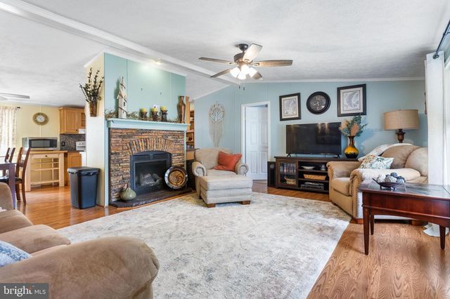 60 BROADWING DR, Hanover, PA 17331
