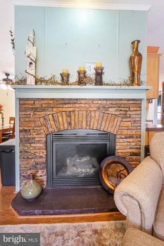 60 BROADWING DR, Hanover, PA 17331