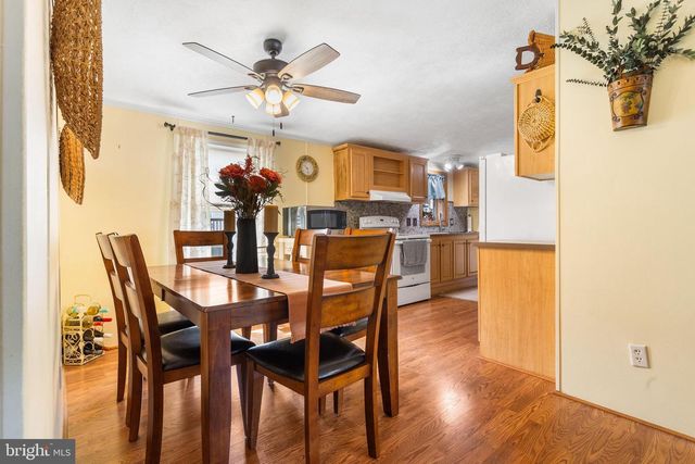 60 BROADWING DR, Hanover, PA 17331