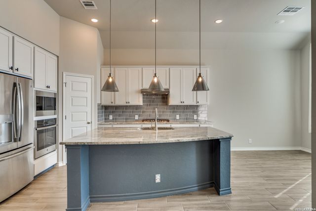 3109 Skipton Park, Bulverde, TX 78163