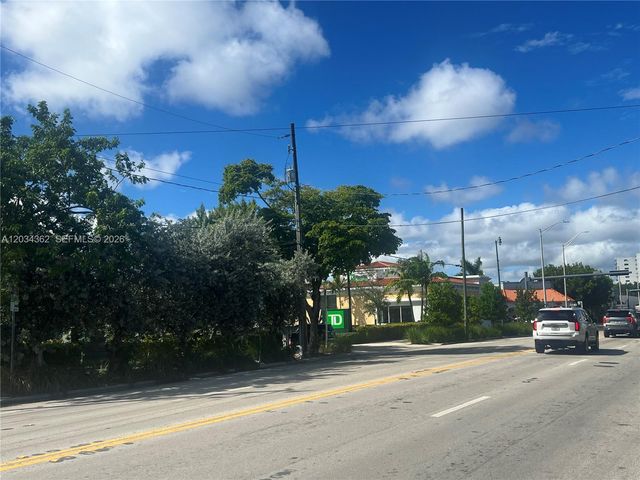 842 SW 12th Avenue, Miami, FL 33130