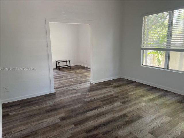 842 SW 12th Avenue, Miami, FL 33130