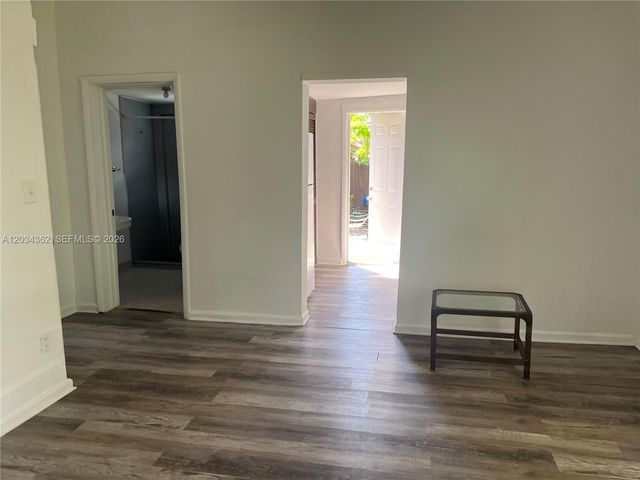 842 SW 12th Avenue, Miami, FL 33130