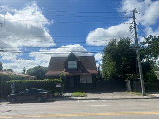 842 SW 12th Avenue, Miami, FL 33130