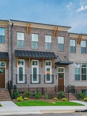 4257 Spruce Pine Alley, Doraville, GA 30360