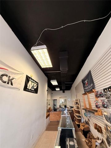 1018 71st St 1018-104, Miami Beach, FL 33141