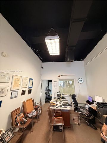 1018 71st St 1018-104, Miami Beach, FL 33141