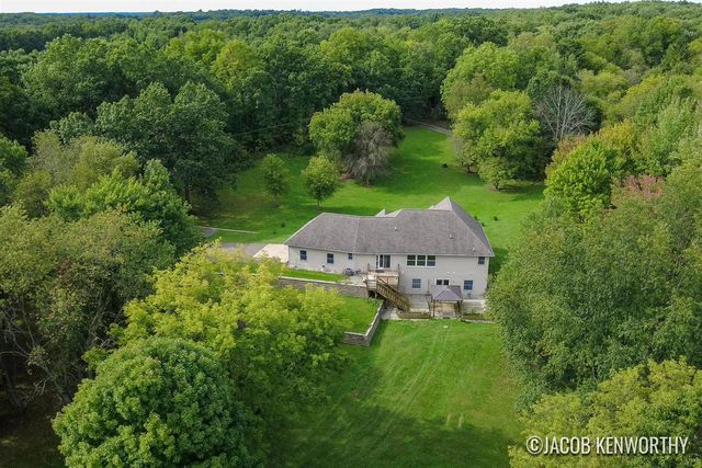 12285 Downes Street, Lowell, MI 49331