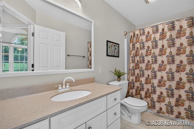 12285 Downes Street, Lowell, MI 49331
