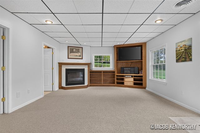 12285 Downes Street, Lowell, MI 49331