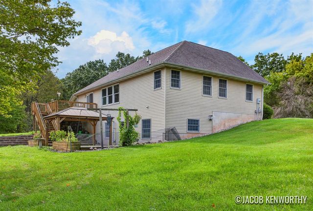 12285 Downes Street, Lowell, MI 49331
