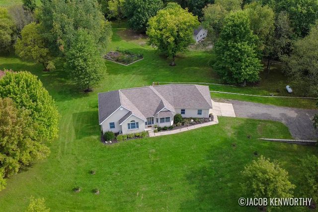 12285 Downes Street, Lowell, MI 49331