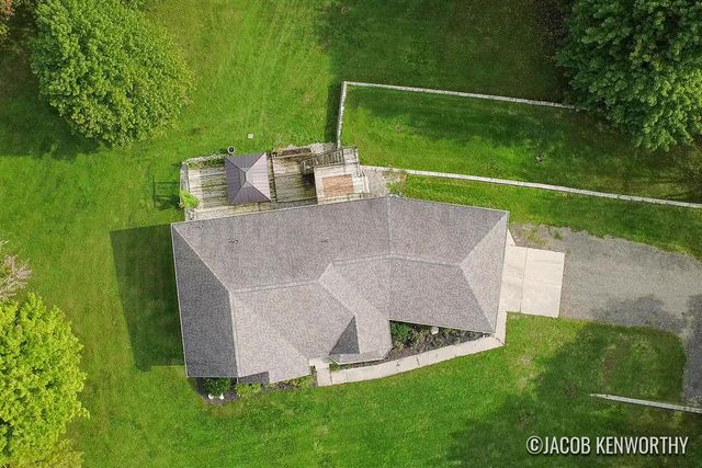 12285 Downes Street, Lowell, MI 49331