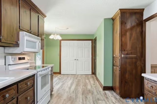 2804 Executive Dr, Chester, VA 23831