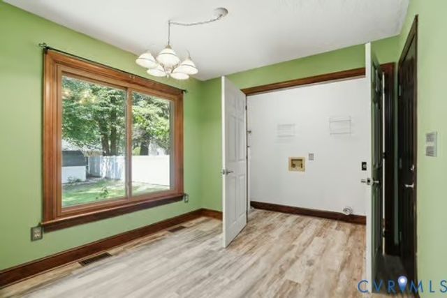 2804 Executive Dr, Chester, VA 23831