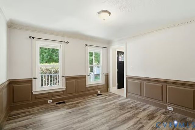 2804 Executive Dr, Chester, VA 23831