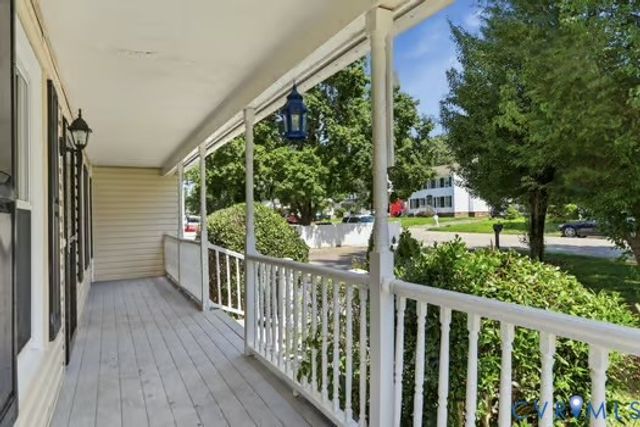 2804 Executive Dr, Chester, VA 23831